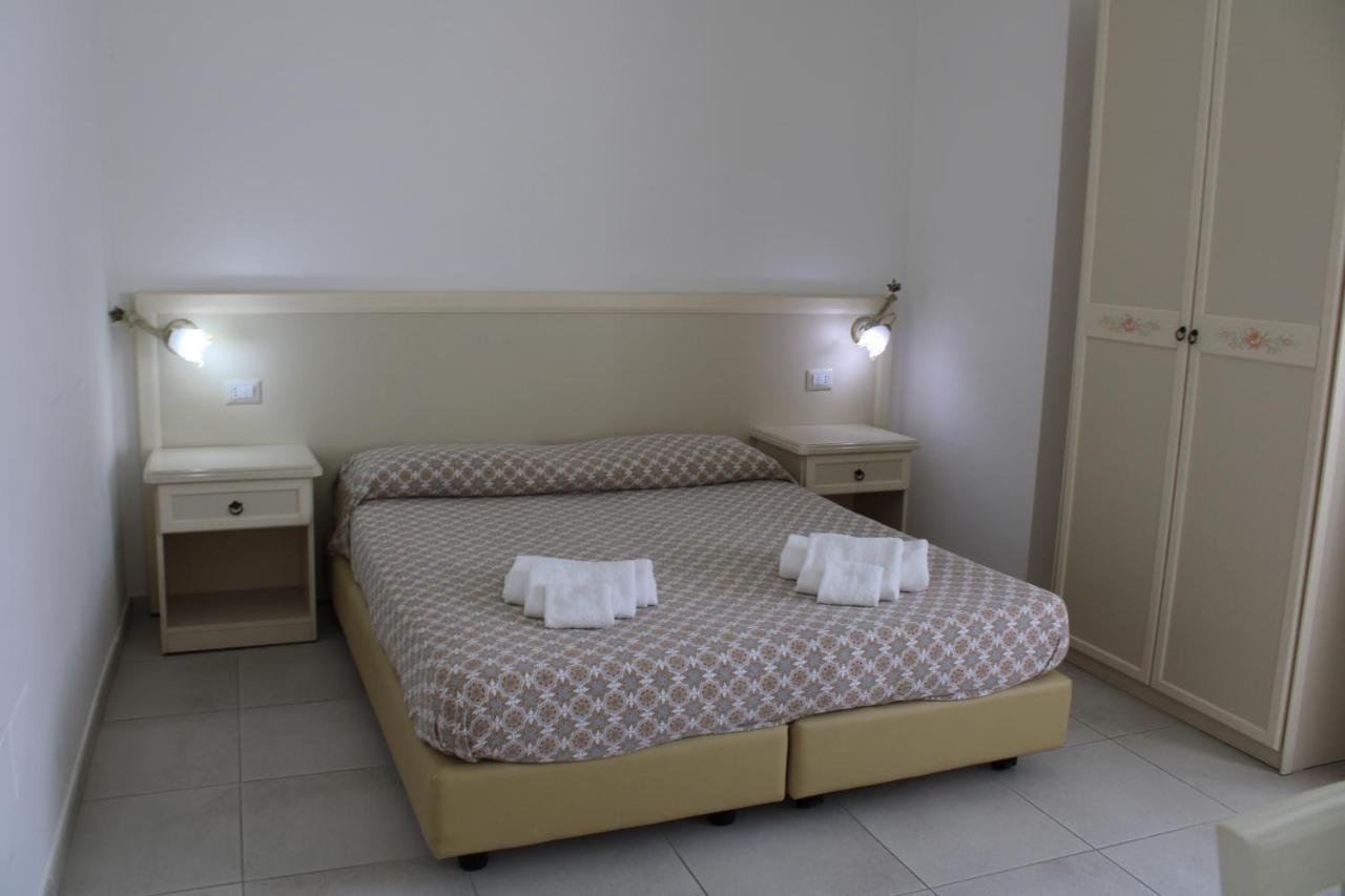 Afrodite Hotel Scalea Exterior foto