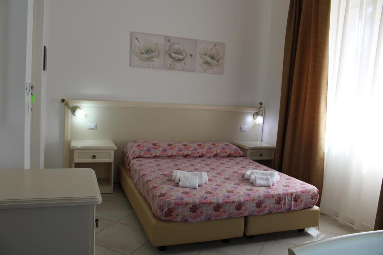 Afrodite Hotel Scalea Exterior foto