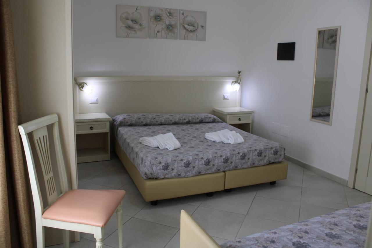 Afrodite Hotel Scalea Exterior foto