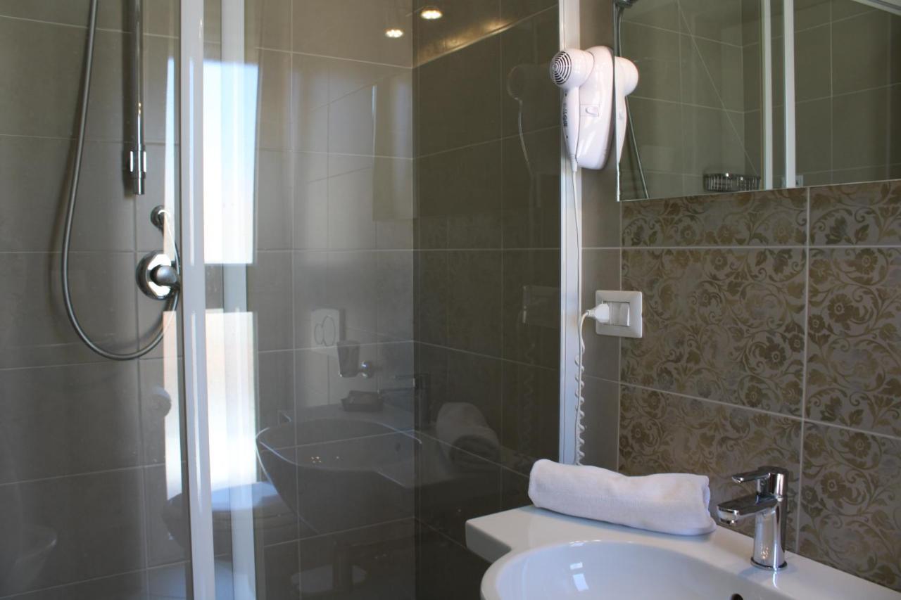 Afrodite Hotel Scalea Exterior foto