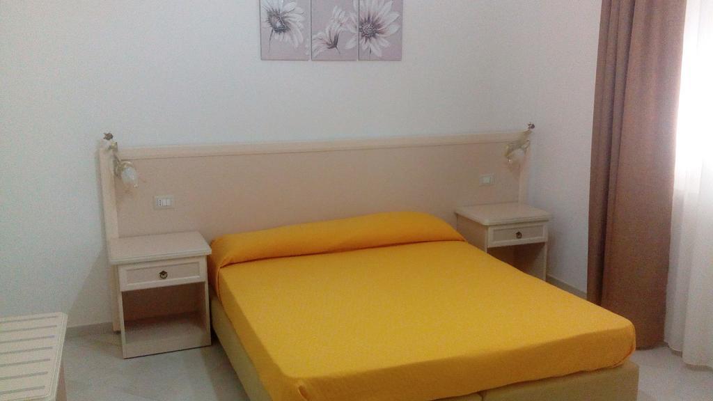 Afrodite Hotel Scalea Exterior foto