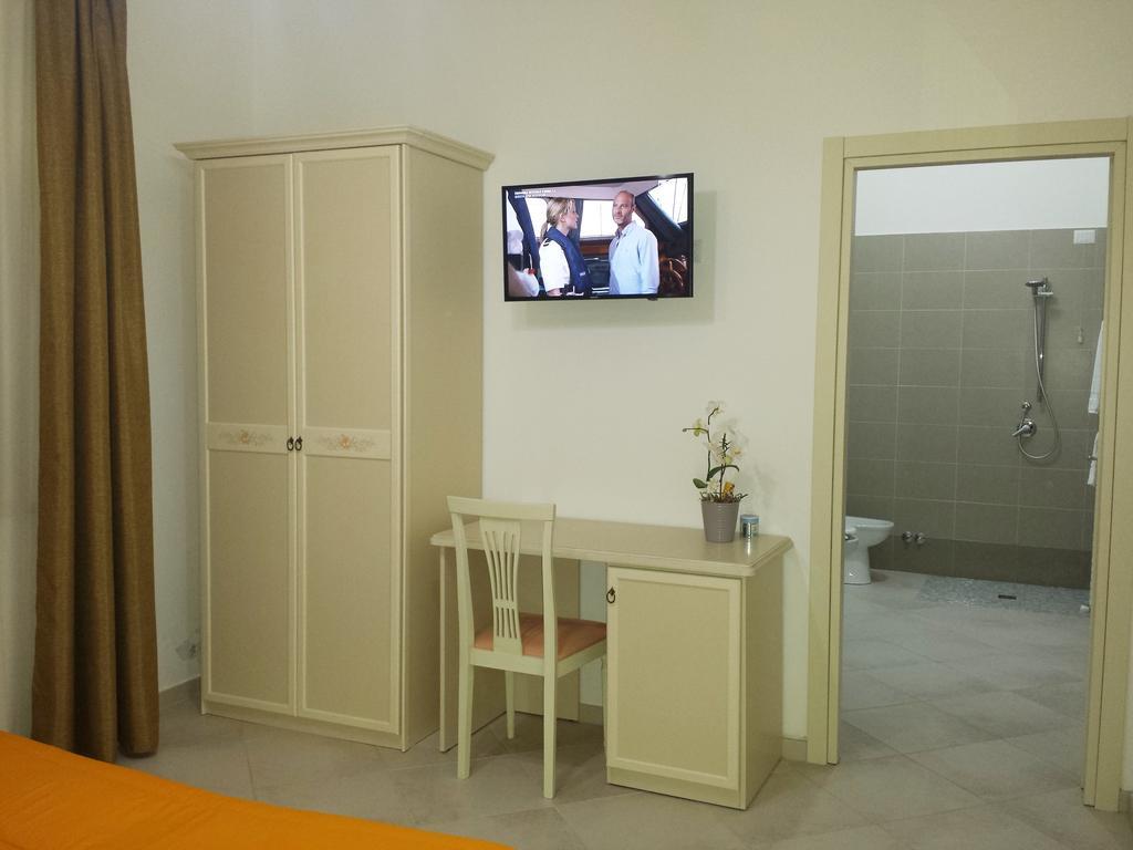 Afrodite Hotel Scalea Exterior foto
