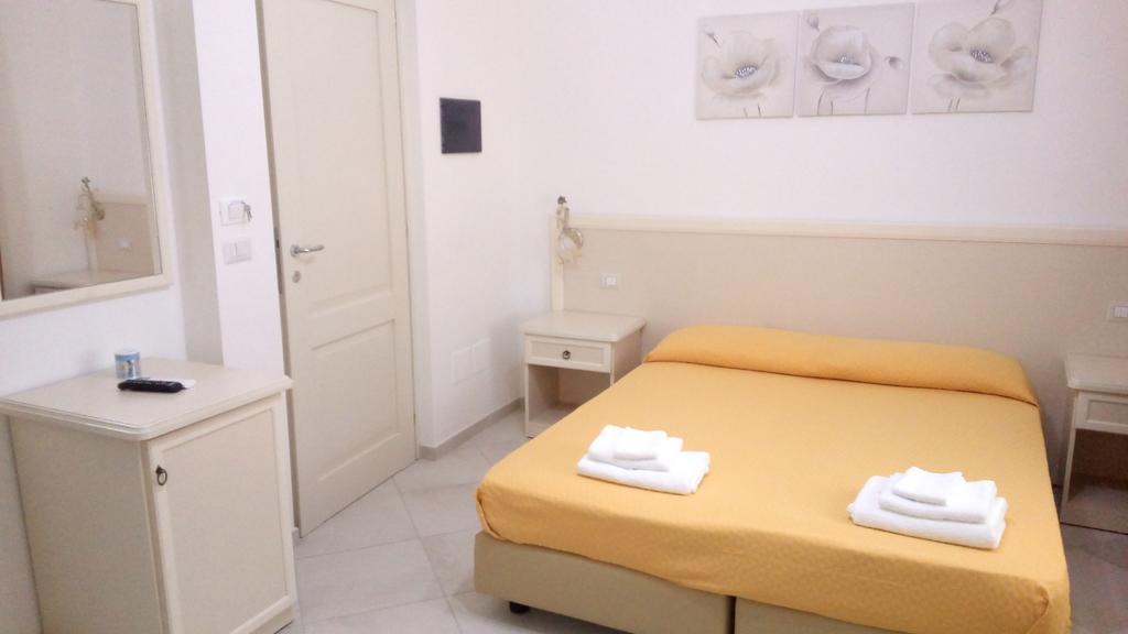 Afrodite Hotel Scalea Exterior foto