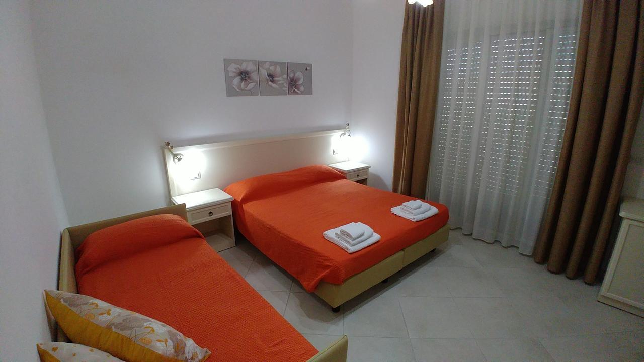 Afrodite Hotel Scalea Exterior foto