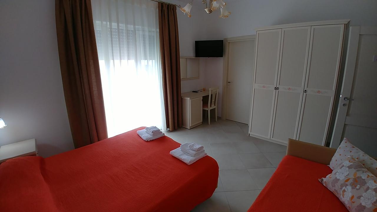 Afrodite Hotel Scalea Exterior foto